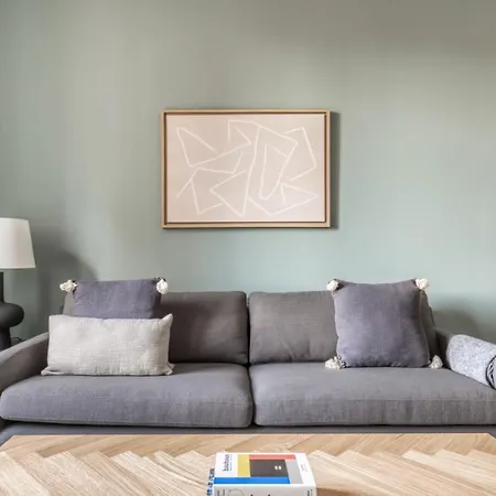 Apartment Stylish 2br *